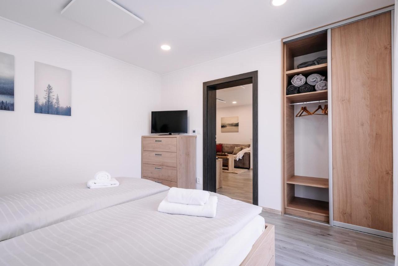 Apartment Hugo Klinovec Loučná pod Klínovcem Zewnętrze zdjęcie